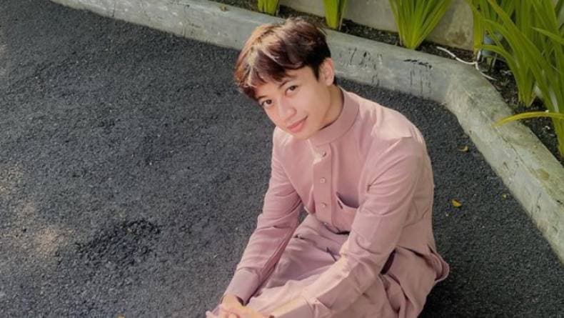 Profil dan Biodata Zai TikTok, Pendakwah Muda yang Sedang Digandrungi Remaja Profil dan Biodata Zai TikTok, Pendakwah Muda yang Sedang Digandrungi Remaja