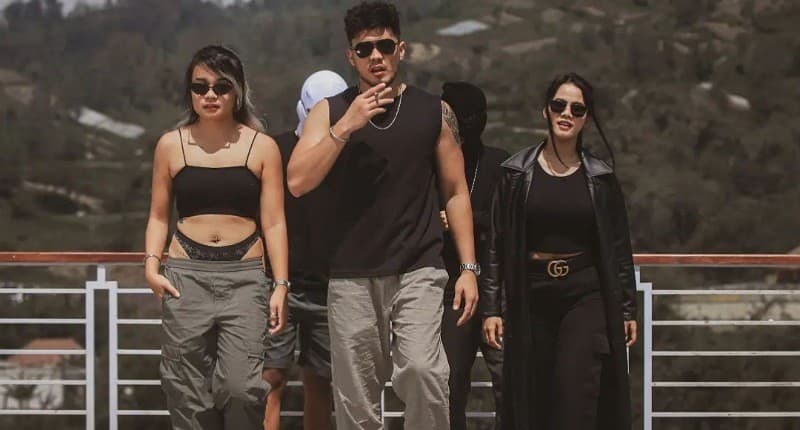 Bima Prawira Tersangka Pemeran Film Porno bareng Siskaeee Pamer Tubuh Kekar di Instagram Bima Prawira Tersangka Pemeran Film Porno bareng Siskaeee Pamer Tubuh Kekar di Instagram