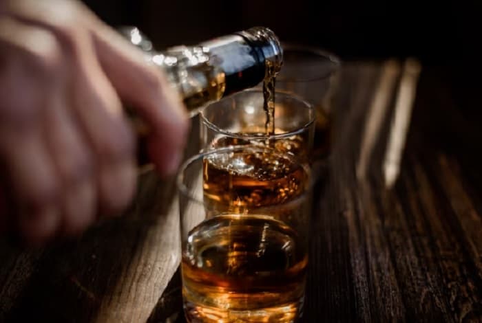 Tarif Cukai Minuman Beralkohol Resmi Naik! Ini Daftar Golongannya Tarif Cukai Minuman Beralkohol Resmi Naik! Ini Daftar Golongannya