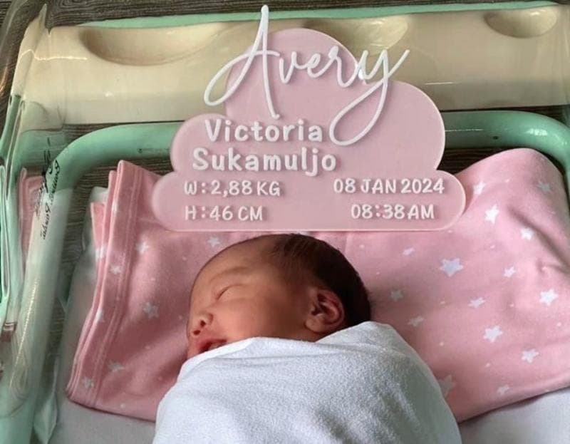 Avery Victoria Sukamuljo, Buah Hati Valencia Tanoesoedibjo-Kevin Sanjaya Avery Victoria Sukamuljo, Buah Hati Valencia Tanoesoedibjo-Kevin Sanjaya