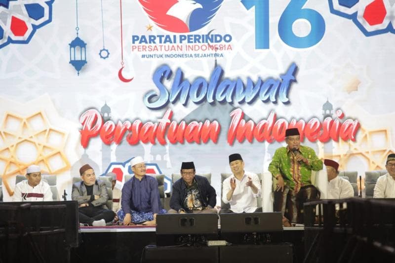 Sholawat Persatuan Indonesia, Satukan Perbedaan Sholawat Persatuan Indonesia, Satukan Perbedaan