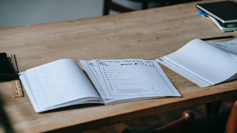 10 Contoh Soal Cepat Rambat Gelombang, Lengkap dengan Pembahasan dan Jawaban 10 Contoh Soal Cepat Rambat Gelombang, Lengkap dengan Pembahasan dan Jawaban