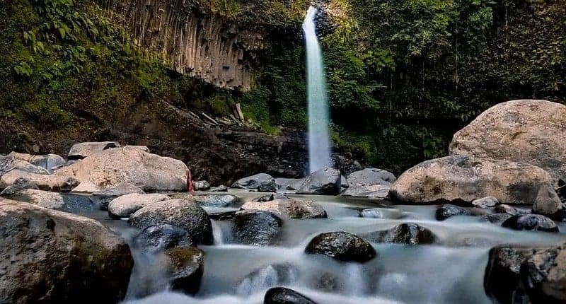10 Curug Indah di Bogor, Nomor 6 Lagi Viral Konon Dihuni Putri Cantik dengan Kereta Kencana 10 Curug Indah di Bogor, Nomor 6 Lagi Viral Konon Dihuni Putri Cantik dengan Kereta Kencana