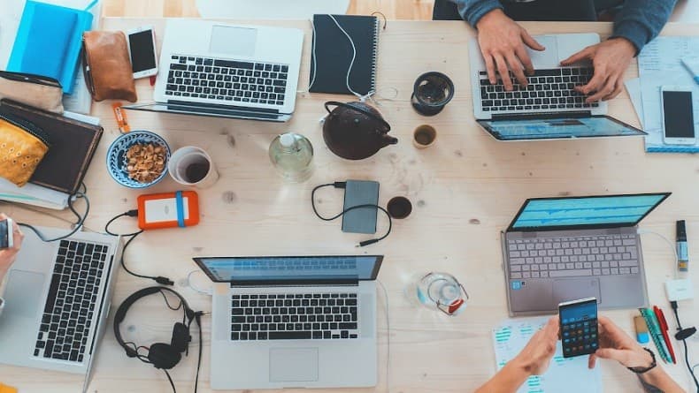 Gaji Web Developer, Ternyata Segini Nominalnya! Gaji Web Developer, Ternyata Segini Nominalnya!