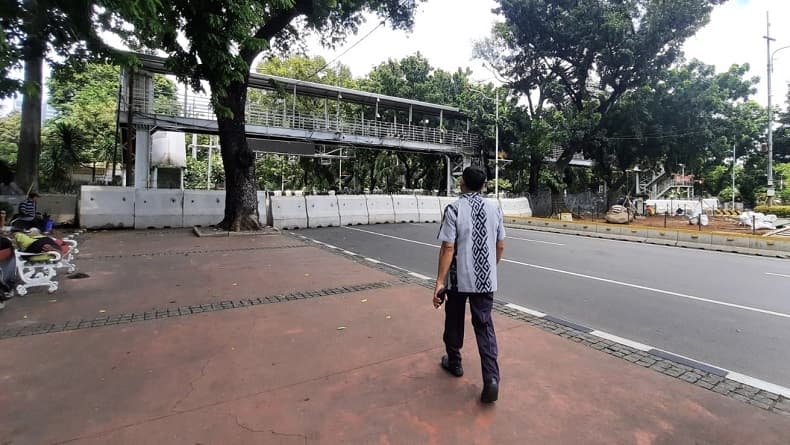 Ada Aksi Geruduk MK, Jalan Medan Merdeka Barat Jakpus Ditutup Ada Aksi Geruduk MK, Jalan Medan Merdeka Barat Jakpus Ditutup
