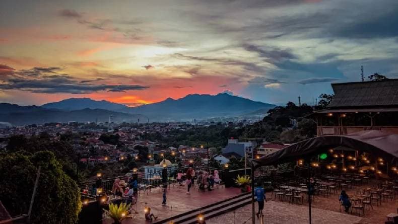 Tempat Nongkrong di Bandar Lampung, Kunjungi Yuk! Tempat Nongkrong di Bandar Lampung, Kunjungi Yuk!