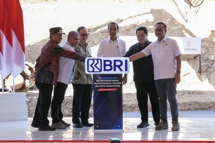 Presiden Jokowi Hadiri Groundbreaking BRI International Microfinance Center di IKN