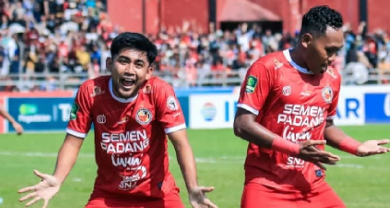 Semen Padang Promosi ke Liga 1 usai Hajar Malut United