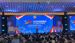 Jokowi Buka Kongres XXIII PGRI: Jasa Guru Besar untuk Negara