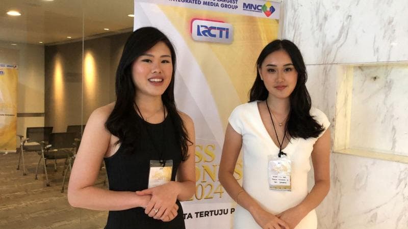 Sahabatan sejak SD, Dua Perempuan Ini Ikut Audisi Miss Indonesia 2024 di Jakarta Sahabatan sejak SD, Dua Perempuan Ini Ikut Audisi Miss Indonesia 2024 di Jakarta
