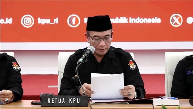 Momen Ketua KPU Tahan Tangis saat Bacakan Hasil Pemilu 2024, Ada Apa? Momen Ketua KPU Tahan Tangis saat Bacakan Hasil Pemilu 2024, Ada Apa?