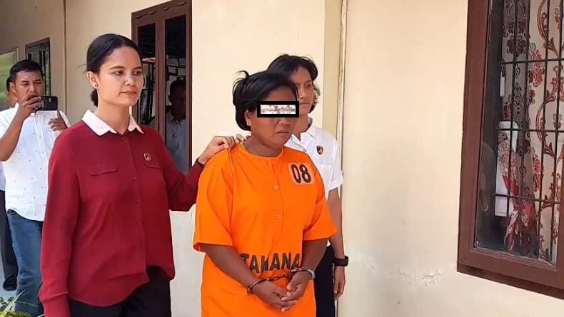 Tante Siksa dan Masukkan Bocah Yatim dalam Karung di Tapteng Ditangkap, Ini Tampangnya Tante Siksa dan Masukkan Bocah Yatim dalam Karung di Tapteng Ditangkap, Ini Tampangnya