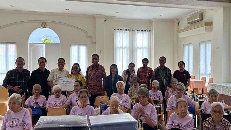 Dapat Bantuan dari MNC Vision Network, Penghuni Panti Werdha Berea Bahagia Dapat Bantuan dari MNC Vision Network, Penghuni Panti Werdha Berea Bahagia