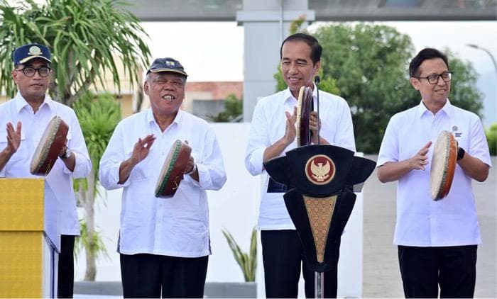 Jokowi Resmikan Rekonstruksi Pelabuhan Wani dan Pantoloan: Tidak Boleh Kalah dari Negara Lain!