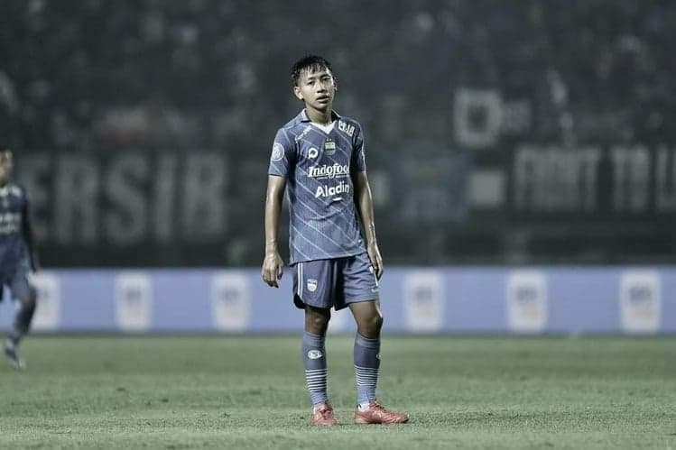 Beckham Tertantang Pertahankan Gelar Juara Liga 1 di Persib: Walau Sulit Akan Saya Coba! Beckham Tertantang Pertahankan Gelar Juara Liga 1 di Persib: Walau Sulit Akan Saya Coba!