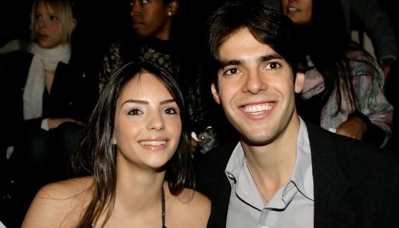 Viral Alasan Sebenarnya Kaka Diceraikan Caroline Celico, Bukan Selingkuh! Viral Alasan Sebenarnya Kaka Diceraikan Caroline Celico, Bukan Selingkuh!