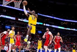 Hasil Play-in NBA: LeBron James Bawa Lakers Amankan Tiket Playoff, Warriors Tersingkir