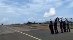 Viral, Foto Lambaian Tangan Selamat Jalan untuk Kru Helikopter AL Malaysia Sebelum Tabrakan