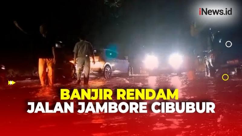 Jalan Jambore Cibubur Terendam Banjir, Petugas Kerahkan Pompa Penyedot Air