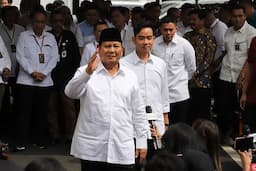 Prabowo-Gibran Tiba di Istana, Temui Jokowi