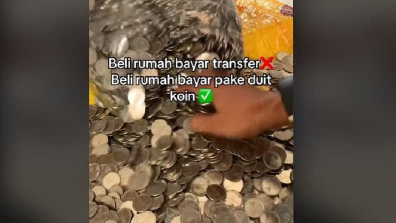 Viral Perempuan di Banyuwangi Beli Rumah Pakai Koin Rp46 Juta, Nabung 3 Tahun di Galon Viral Perempuan di Banyuwangi Beli Rumah Pakai Koin Rp46 Juta, Nabung 3 Tahun di Galon