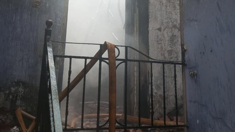 Baterai Kipas Meledak, Rumah di Kemayoran Jakpus Kebakaran Baterai Kipas Meledak, Rumah di Kemayoran Jakpus Kebakaran