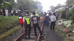 Kereta Api Siliwangi Tabrak Motor di Sukabumi, Korban Suami Istri Tewas Mengenaskan