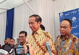 Jokowi Bicara soal Penutupan Pabrik Sepatu Bata, Duga Hal Ini jadi Penyebab