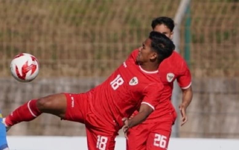 Klarifikasi Toni Firmansyah yang Dihukum Persebaya usai Juara Piala AFF U-19: Saya Ikut Acara Timnas Klarifikasi Toni Firmansyah yang Dihukum Persebaya usai Juara Piala AFF U-19: Saya Ikut Acara Timnas