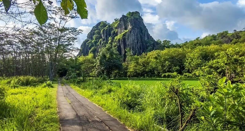 Desa di Sukoharjo Harus Dikunjungi Sebelum Ramai, Suasananya Masih Asri Bikin Tenang Desa di Sukoharjo Harus Dikunjungi Sebelum Ramai, Suasananya Masih Asri Bikin Tenang