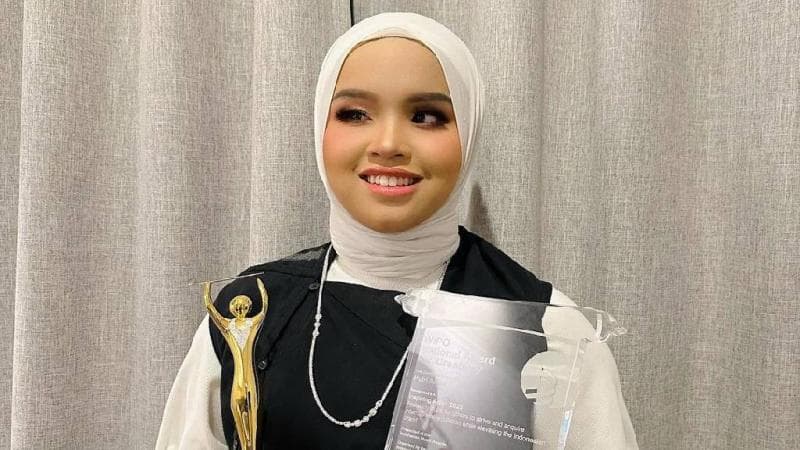 Deretan Prestasi Putri Ariani, Penyanyi Spesial yang Diterima di UGM Deretan Prestasi Putri Ariani, Penyanyi Spesial yang Diterima di UGM