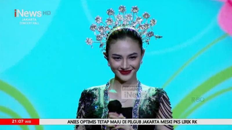 Arlida Putri Tampil Memukau Nyanyi Lagu Berbahasa NTT di PEMIMPIN DAERAH AWARDS 2024 Arlida Putri Tampil Memukau Nyanyi Lagu Berbahasa NTT di PEMIMPIN DAERAH AWARDS 2024