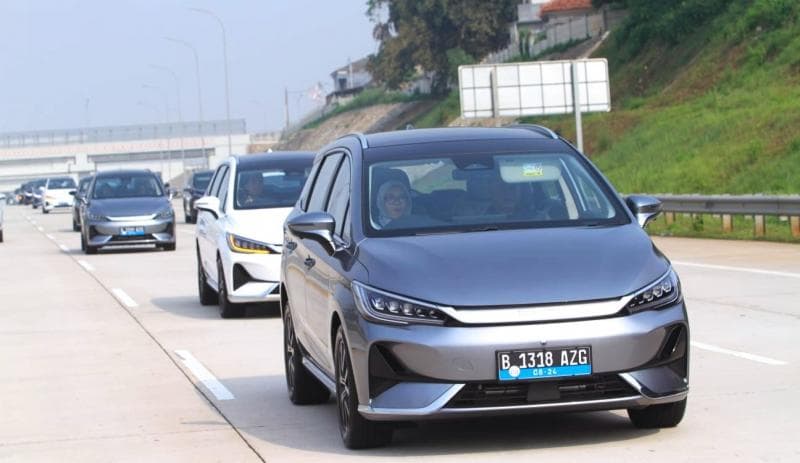 Menjajal Mobil Listrik MPV Pertama di Indonesia BYD M6 Jakarta-Bandung, Begini Sensasinya Menjajal Mobil Listrik MPV Pertama di Indonesia BYD M6 Jakarta-Bandung, Begini Sensasinya