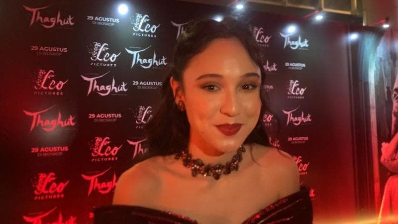 Cerita Yasmin Napper Akting Kerasukan di Film Horor Thaghut: Satu Hari Aku Susah Ngomong Cerita Yasmin Napper Akting Kerasukan di Film Horor Thaghut: Satu Hari Aku Susah Ngomong