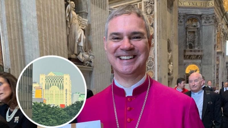 Viral Momen Kocak Uskup Agung Melbourne Peter Comensoli Salah Sebut Pasar Tanah Abang Jadi Masjid Istiqlal Viral Momen Kocak Uskup Agung Melbourne Peter Comensoli Salah Sebut Pasar Tanah Abang Jadi Masjid Istiqlal