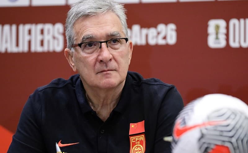Pelatih China Kirim Ancaman Serius untuk Timnas Indonesia Pelatih China Kirim Ancaman Serius untuk Timnas Indonesia