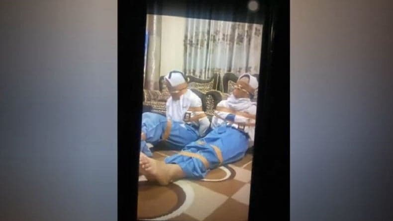 Viral Siswi SMA di Lebak Jadi Korban Pelecehan Seks Menyimpang, Tangan-Wajah Dilakban Viral Siswi SMA di Lebak Jadi Korban Pelecehan Seks Menyimpang, Tangan-Wajah Dilakban