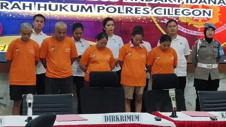 Sadis! Begini Peran 5 Tersangka Pembunuhan Bocah Wajah Dilakban di Pantai Cihara Lebak Sadis! Begini Peran 5 Tersangka Pembunuhan Bocah Wajah Dilakban di Pantai Cihara Lebak