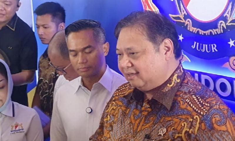 Airlangga Sebut Ekonomi RI jadi yang Tercepat Pulih usai Covid-19 Airlangga Sebut Ekonomi RI jadi yang Tercepat Pulih usai Covid-19