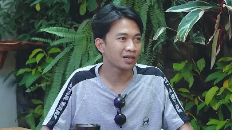 Siapa Katak Bhizer? Influencer yang Diburu Polisi karena Diduga Promosi Judi Online Siapa Katak Bhizer? Influencer yang Diburu Polisi karena Diduga Promosi Judi Online