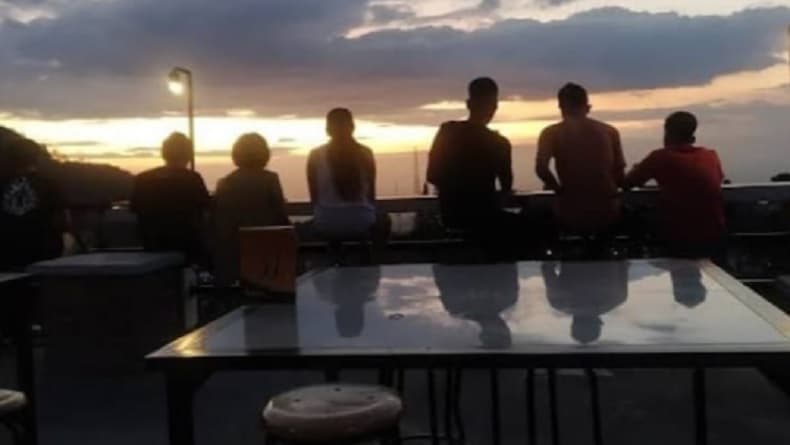 6 Tempat Nongkrong di Tawangmangu, Nomor 2 Suasana Syahdu dan Romantis 6 Tempat Nongkrong di Tawangmangu, Nomor 2 Suasana Syahdu dan Romantis