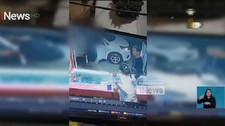 Viral Remaja Bawa Mobil Sedan Tipu Konter HP Modus Top Up Dana di Makassar Viral Remaja Bawa Mobil Sedan Tipu Konter HP Modus Top Up Dana di Makassar