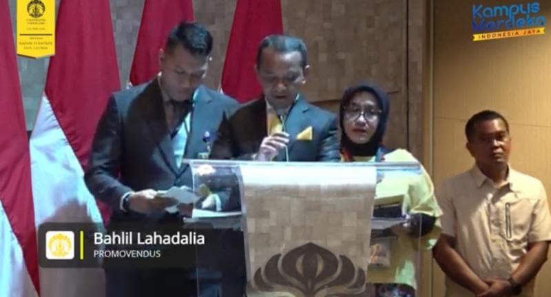 Kurang dari 2 Tahun, Bahlil Selesaikan Program Doktor di UI Kurang dari 2 Tahun, Bahlil Selesaikan Program Doktor di UI