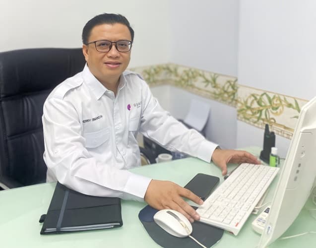 Herry Firmansyah, Dedikasi 7 Tahun sebagai General Manager di Shakti Hotel Bandung Herry Firmansyah, Dedikasi 7 Tahun sebagai General Manager di Shakti Hotel Bandung