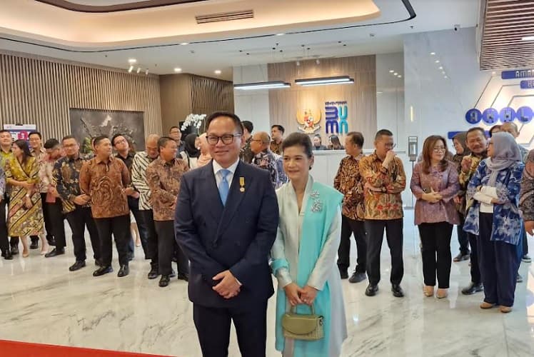 Erick Thohir dan 3 Wamen BUMN Segera Berbagi Tugas usai Dilantik Presiden Prabowo Erick Thohir dan 3 Wamen BUMN Segera Berbagi Tugas usai Dilantik Presiden Prabowo