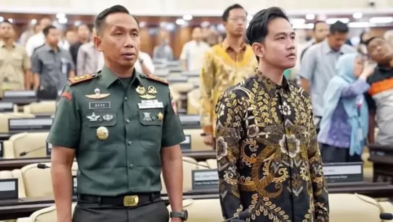Letkol Devy Kristiono Jadi Ajudan Wapres Gibran dari Unsur TNI AD Letkol Devy Kristiono Jadi Ajudan Wapres Gibran dari Unsur TNI AD