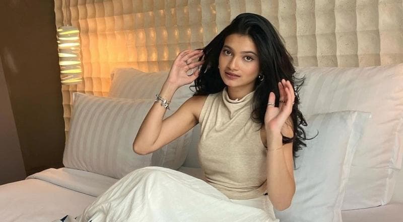 Heboh! Artis Ratu Sofya Diduga Pacaran dengan Pria Berusia 39 Tahun hingga Kabur dari Rumah Heboh! Artis Ratu Sofya Diduga Pacaran dengan Pria Berusia 39 Tahun hingga Kabur dari Rumah