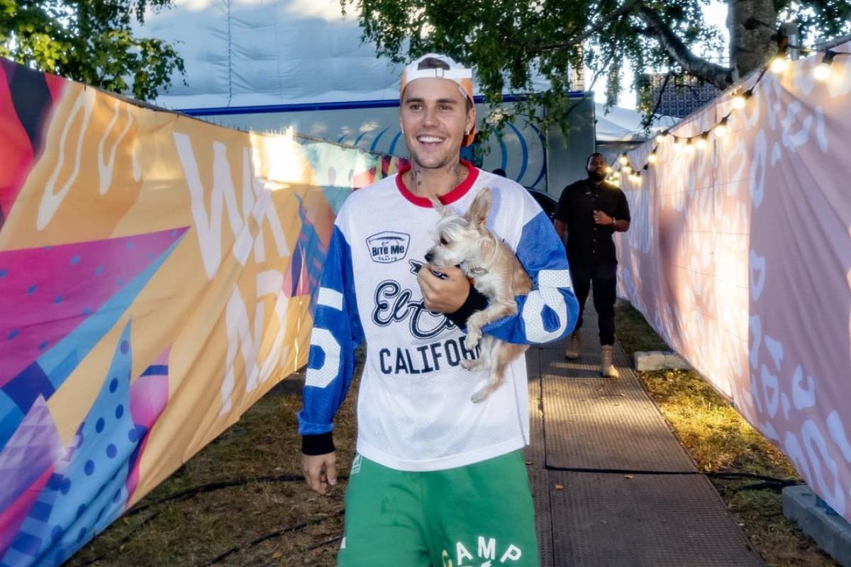 7 Artis Dunia Dirujak Netizen usai Dukung Israel 7 Artis Dunia Dirujak Netizen usai Dukung Israel