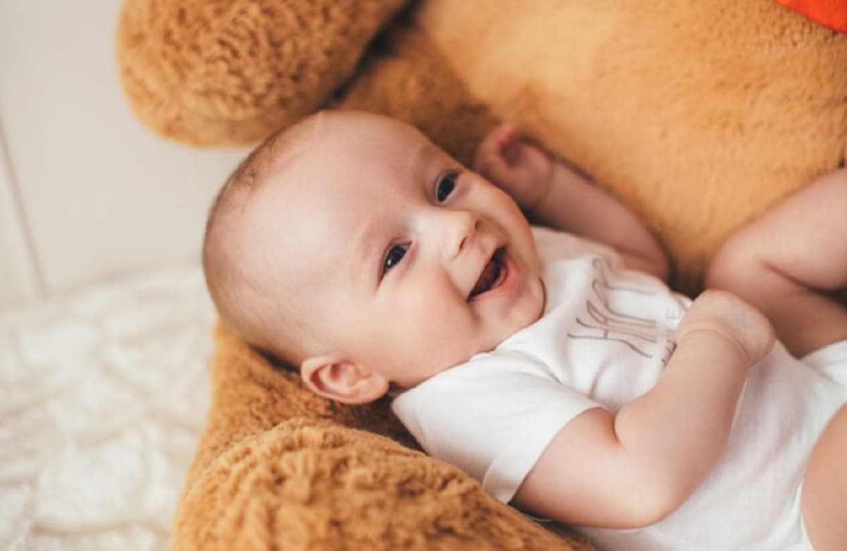 Viral Video Batita Diberi Makanan Pedas, Begini Penjelasan Dokter Viral Video Batita Diberi Makanan Pedas, Begini Penjelasan Dokter