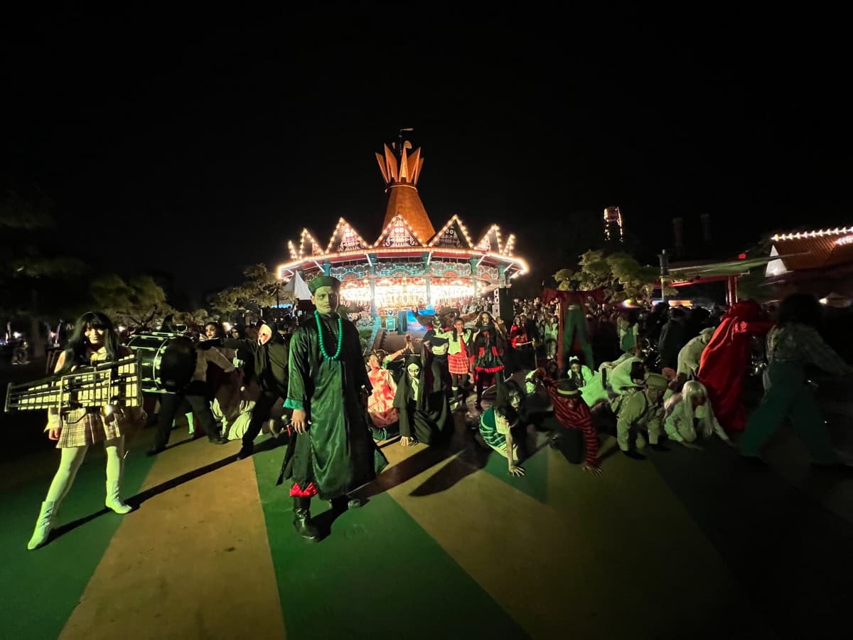 Meriahkan Halloween, Dunia Fantasi Ancol Hadirkan Pertunjukan Horor Hantu dan Zombie Meriahkan Halloween, Dunia Fantasi Ancol Hadirkan Pertunjukan Horor Hantu dan Zombie